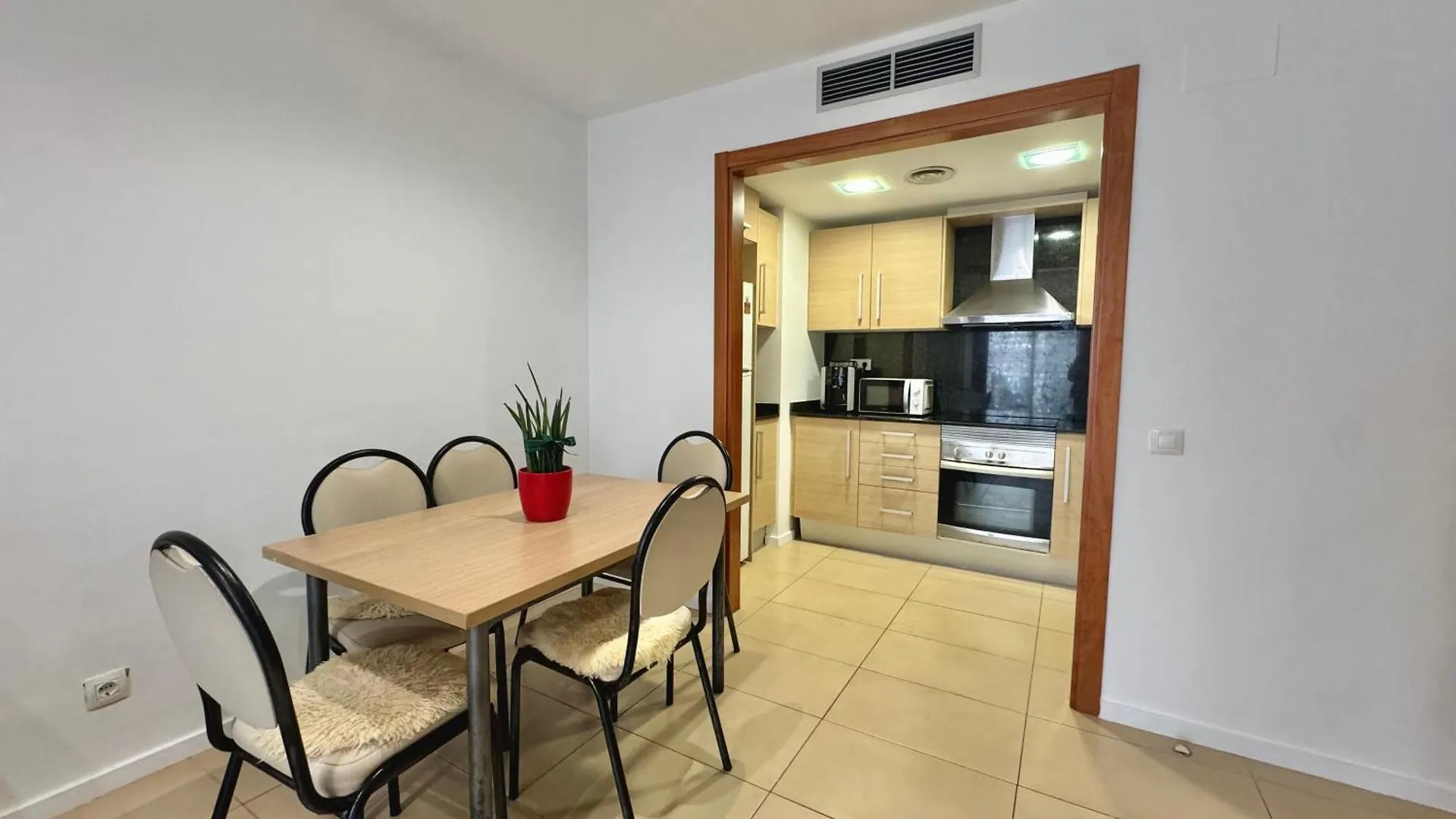 Trimar Victoria Apartment Lloret de Mar
