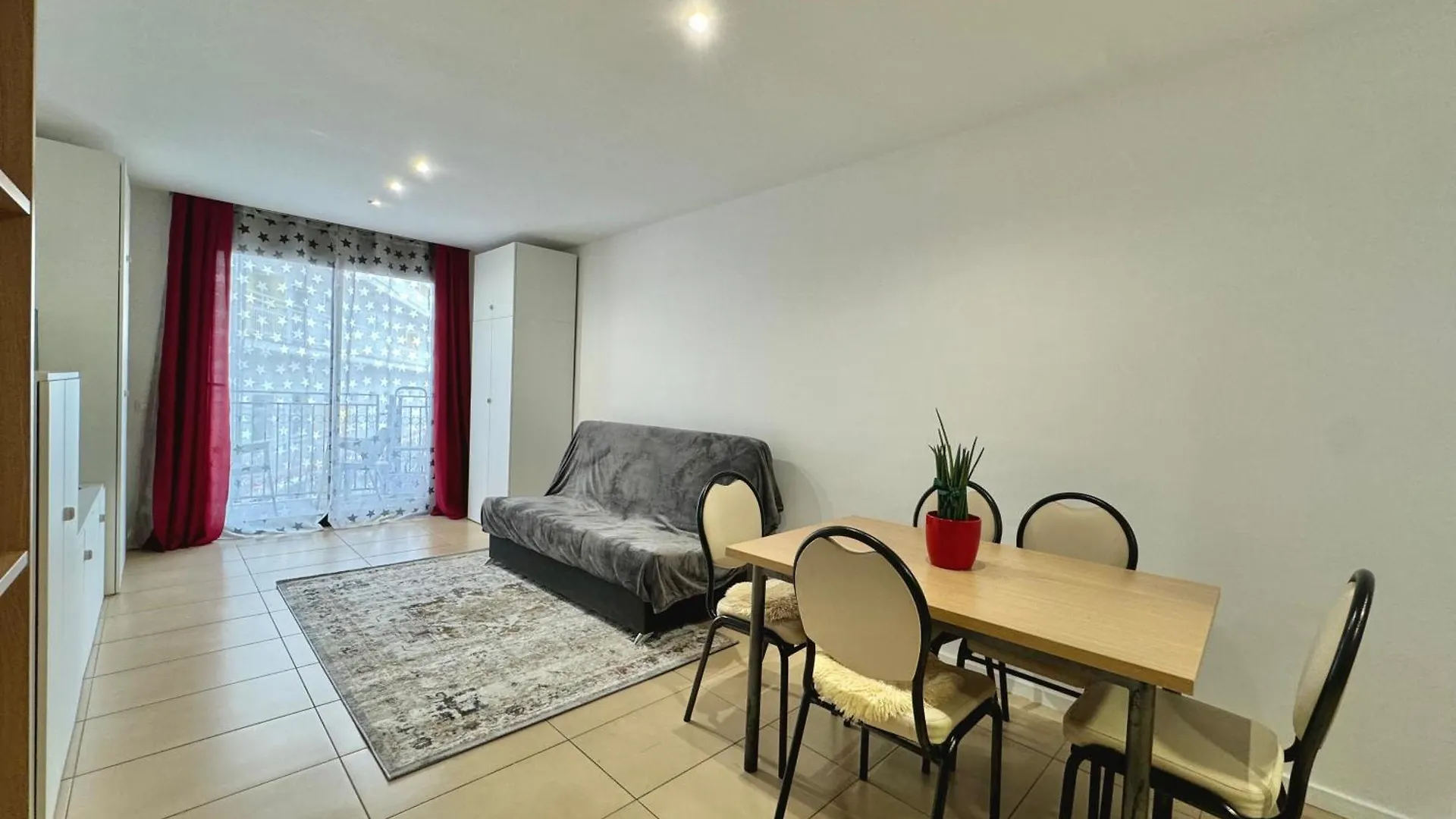 Apartmán Trimar Victoria Lloret de Mar Španělsko